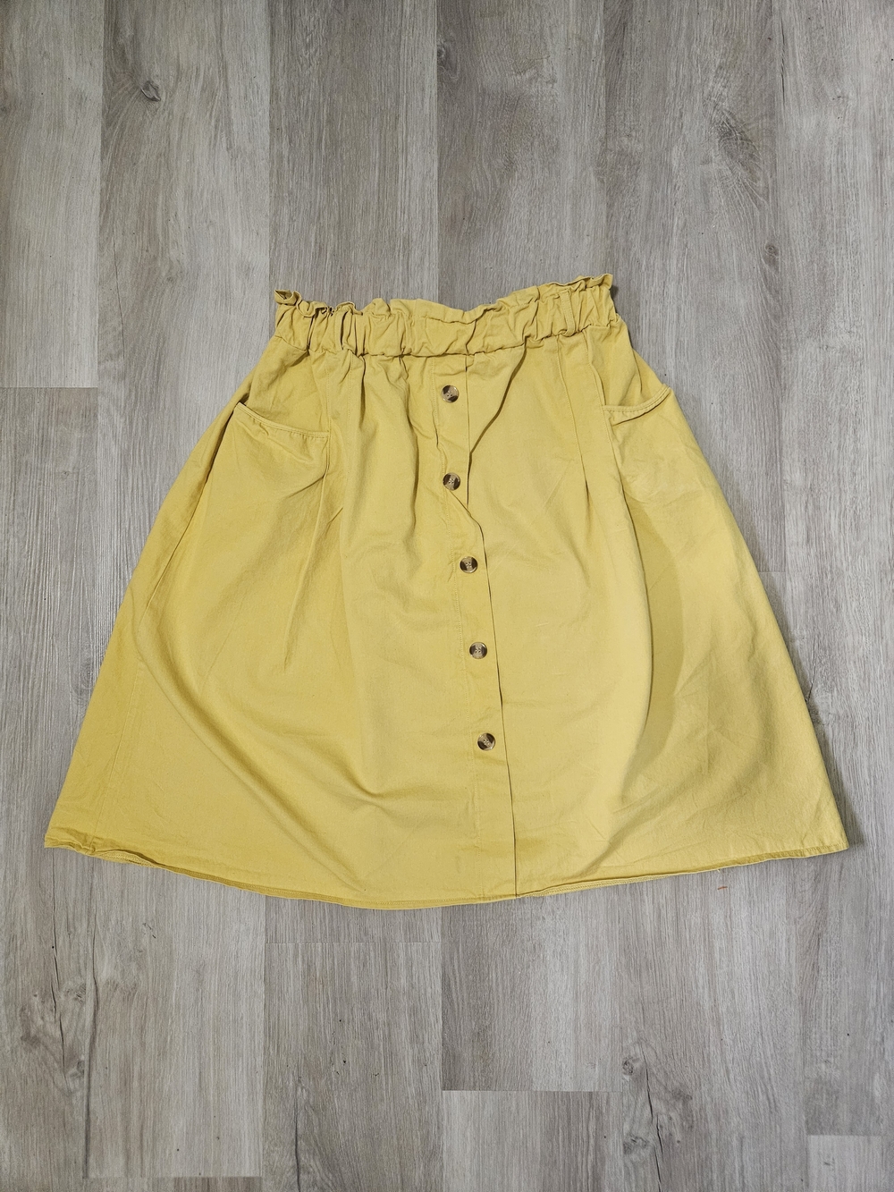 Sadie & Love Yellow Button-Front Paperbag Waist Skirt Size Large (Missing Belt)